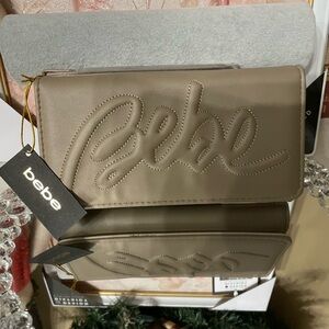 Bebe Tan trifold wallet nwt